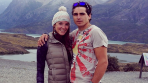 ¿Por qué Kel y Pangal tienen Tinder?