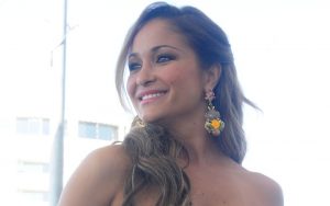 Conoce el peculiar secreto de belleza de Francini Amaral para tener una cintura de avispa