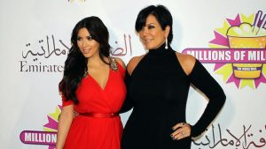 Mamá de Kim Kardashian sufrió accidente automovilístico