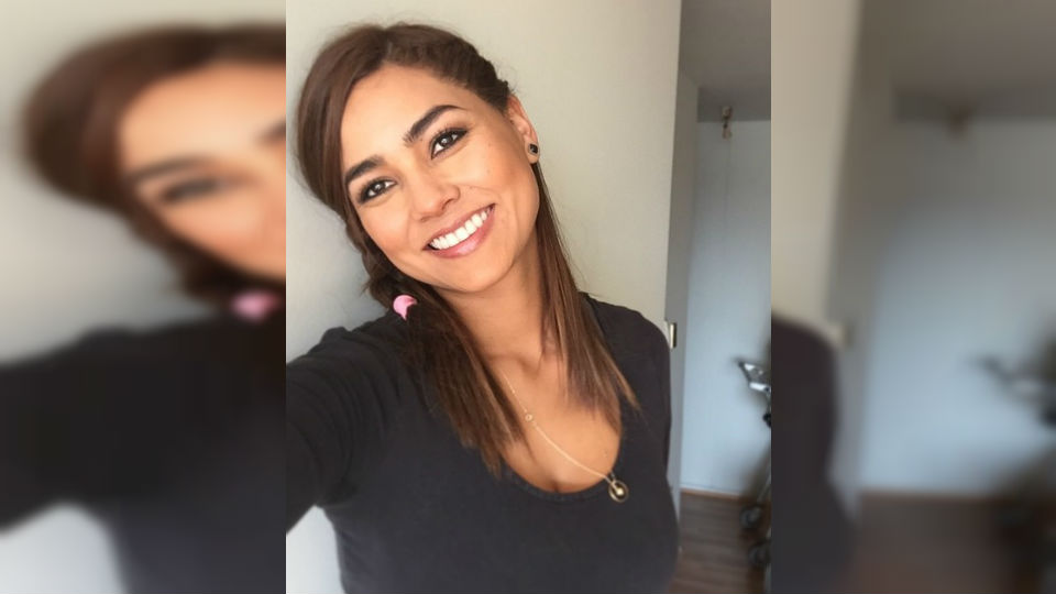 Camila Recabarren y su hija se visten iguales para asistir a la marcha #NiUnaMenos