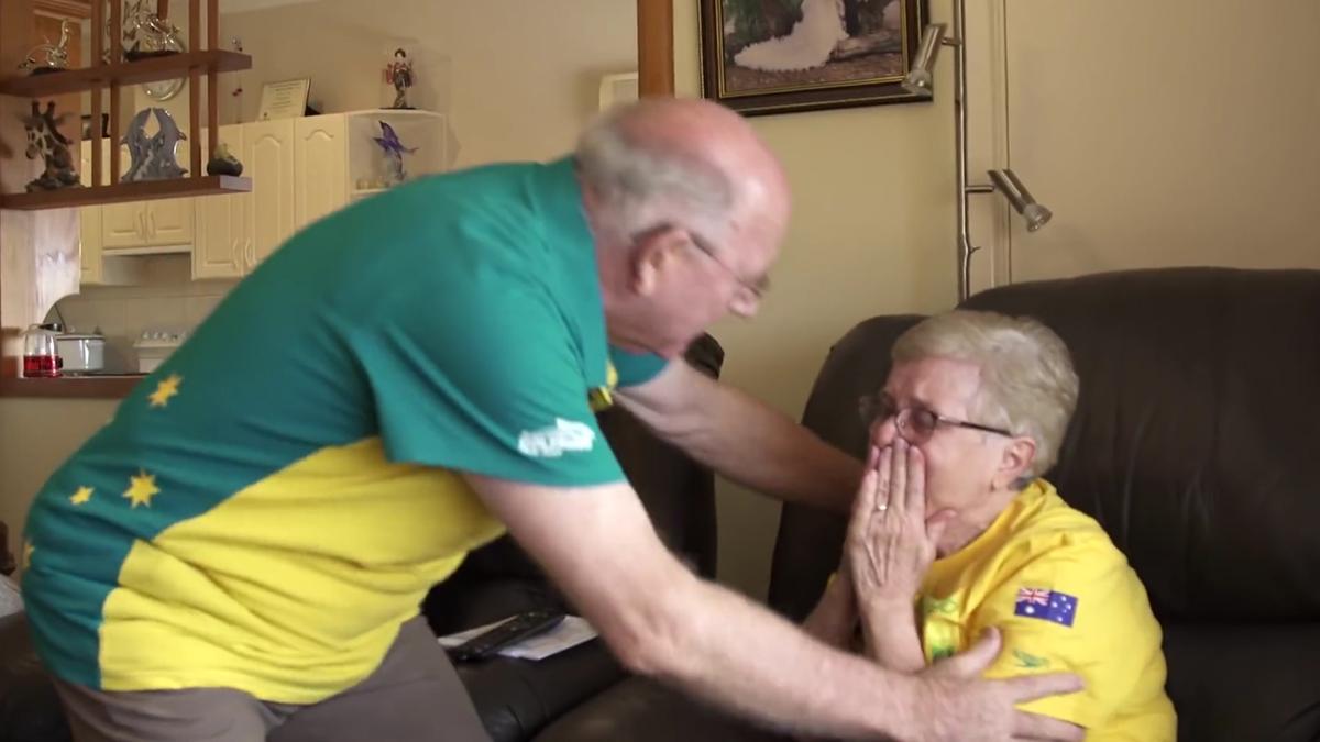 Mira la tierna reacción de estos abuelos al ver a su nieto ganar una medalla de oro
