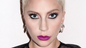 ¡Ups! Lady Gaga sufrió un accidente
