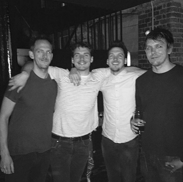 sam-claflin-hermanos