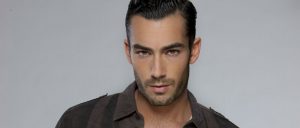 Protagonista de "Teresa" saca suspiros con su increíble cuerpo