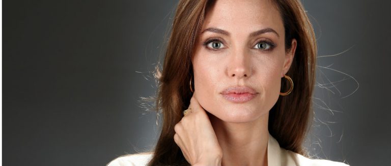 Angelina Jolie impacta al mundo tras reaparecer en público