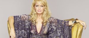 Millonario pago a Cecilia Bolocco genera polémica en Valdivia