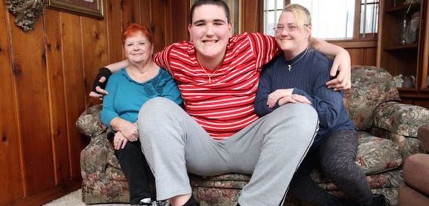 ¡Wow! Este es el adolescente más alto del mundo