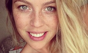 Daniela Aránguiz mató con artesanal modelo de bikini