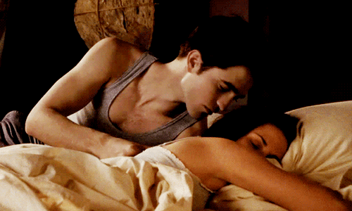 Estudio revela si las mujeres prefieren dormir o tener sexo. 