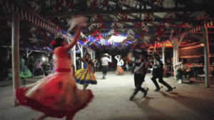 Especial: ¡Las Fiestas Patrias se viven en FMDOS!