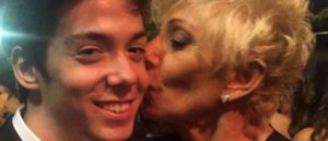 Hijo de Raquel Argandoña sufrió violento choque en su auto de lujo