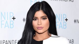 Kylie Jenner se quitó el relleno de los labios y así luce ahora