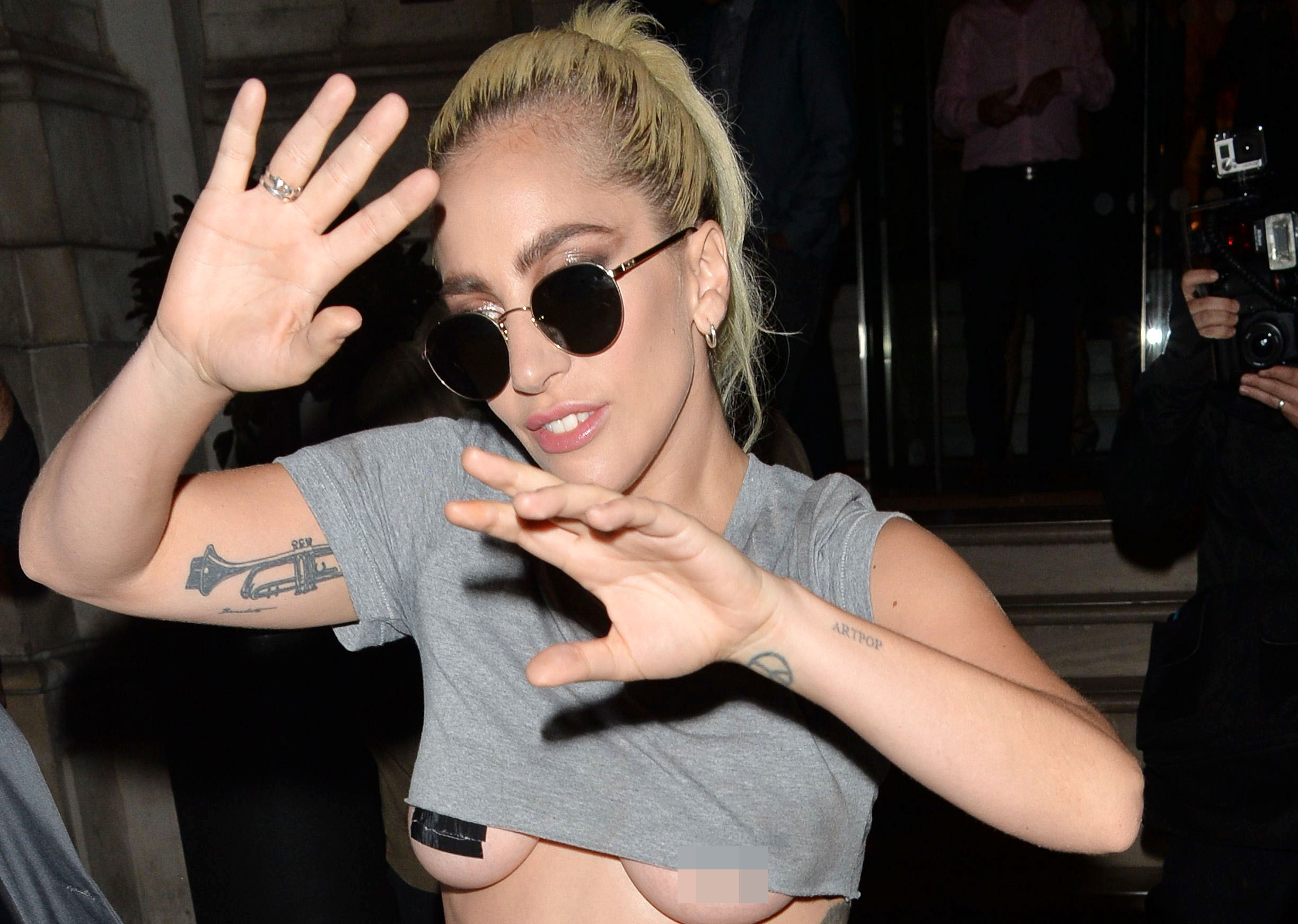 Photo © 2016 REX Shutterstock /The Grosby Group London, September 09, 2016 Lady Gaga seen leaving her hotel for a night out and about in London, United Kingdom. She was seen wearing a grey crop top, and silver hot pants.