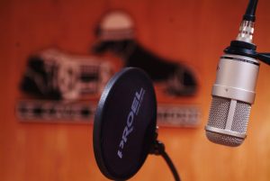 Reconocido futbolista se convierte en cantante