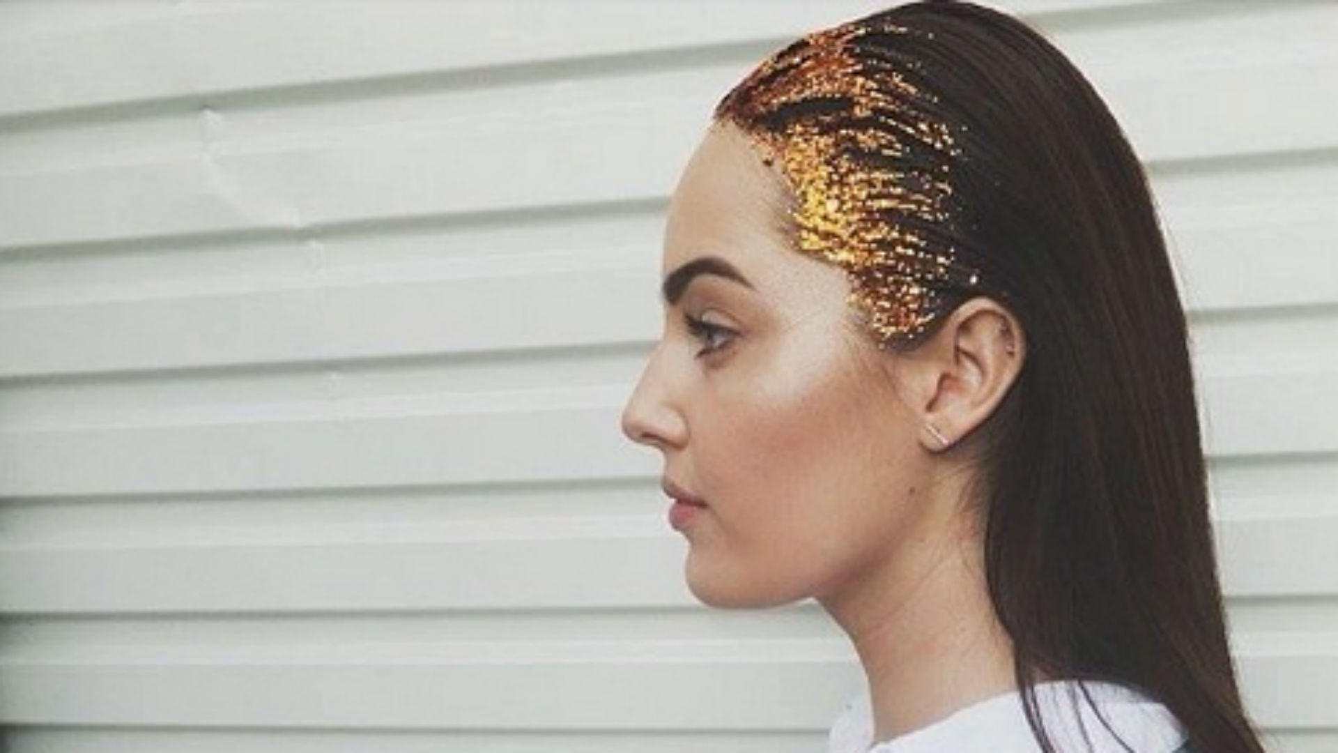 ¿Cabello metálico? Conoce esta nueva tendencia para tu pelo