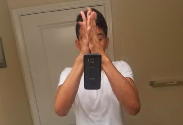 Conoce la última tendencia en selfies que la rompe en Internet