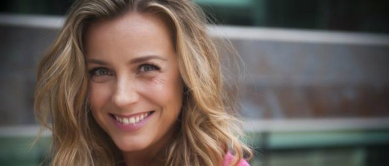 ¡Claudia Conserva sorprende en las redes con sensual bikini a sus 42 años!