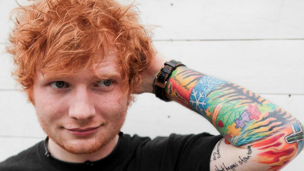 ¿Crean una estatua de Ed Sheeran con forma de chancho?