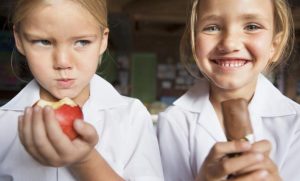 Las consecuencias negativas de comparar a tus hijos con otros niños