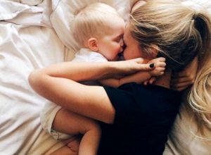 ¿Qué? Madre dará a luz a su nieto