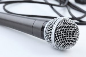 Famoso cantante está en la ruina económicamente