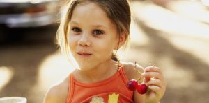 Una niña hizo literalmente lo que su mamá le pidió, pero el resultado fue insólito