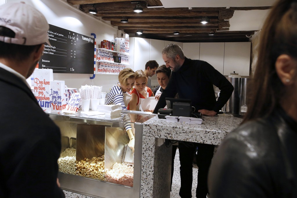 scarlett-johansson-paris-sf-14-1024x683