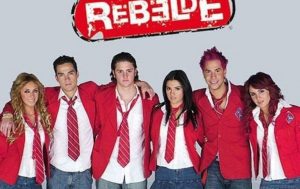 Ex integrante de RBD muestra cuerpazo en las redes sociales