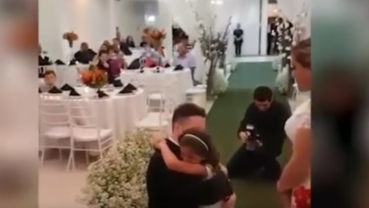 Este es el momento más tierno de un matrimonio que podrás ver