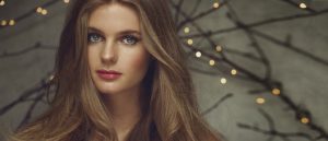 ¿Igualitas? Ella es la desconocida hermana de Josefina Montané