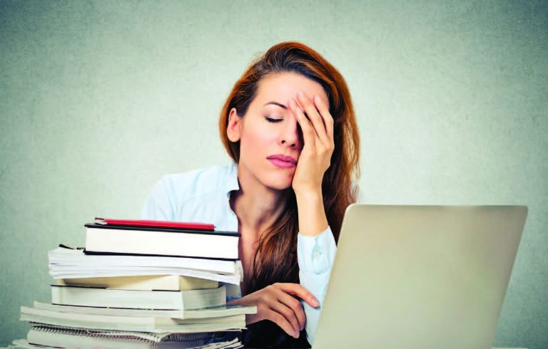 Incorpora estos alimentos a tu dieta para combatir el cansancio