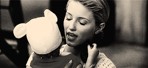 Mamás jóvenes con sus hijos Mamás jóvenes con sus hijos