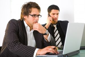 ¿Los hombres no pueden hacer dos cosas a la vez? ¡Conoce lo que señaló este estudio!