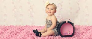 ¡Conoce la polémica que ha generado una extraña tendencia para bebés!