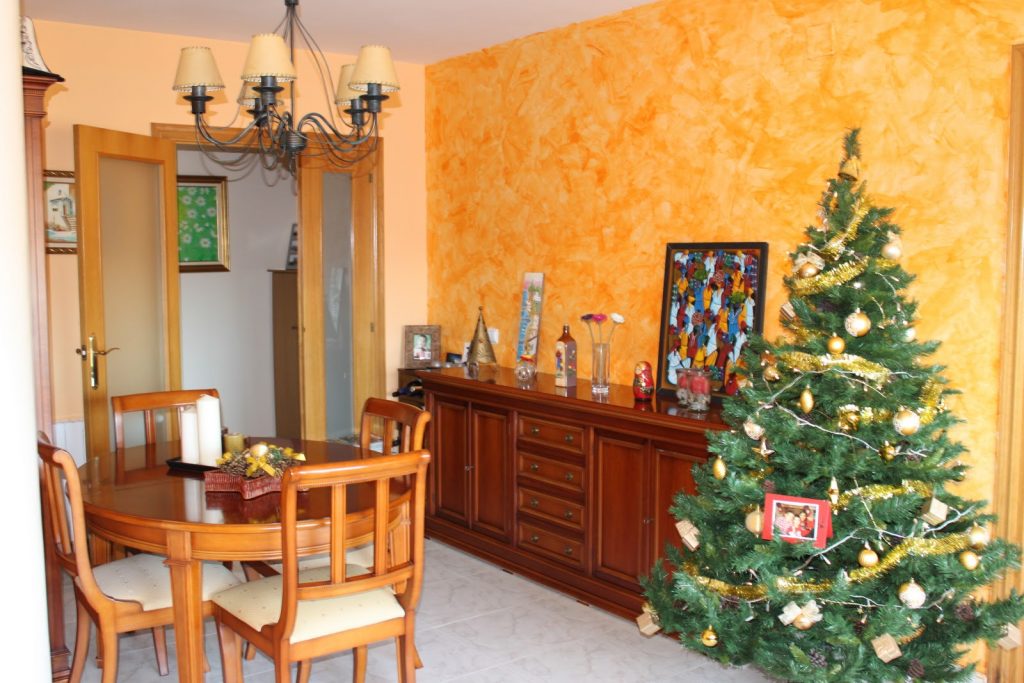 vitrina-navidena-arboles-1