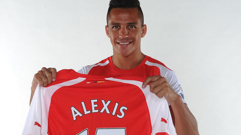 Alexis Sánchez se lució hablando inglés para un medio internacional