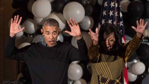 Familia Obama se lució con video de Halloween