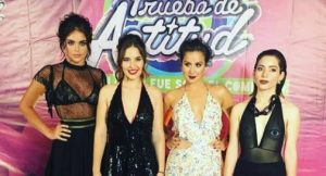 Fotos: Revisa los looks de las protagonistas de "Prueba de aptitud" en su avant premiere