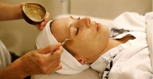 Hermana de famosa actriz sufrió un terrible accidente de belleza