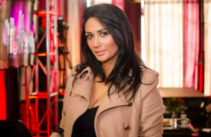 Pamela Díaz presentó a su hija Pascuala