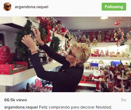 raquel-argandona-buscando-decoracion-navidena