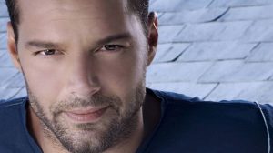 ¡Se pasó! Ricky Martin revoluciona Internet con este video