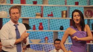 Panelista de "Bienvenidos" cuenta por primera vez que se realizó una cirugía estética