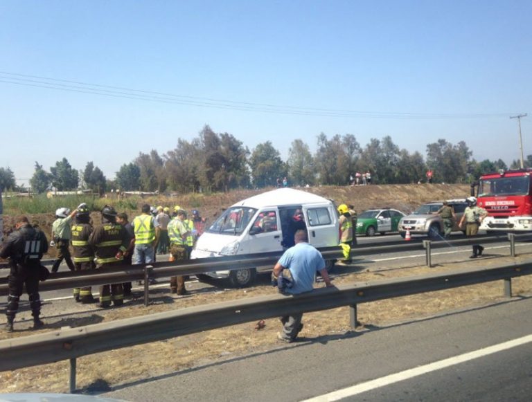 #FMDOSTeInforma Trágico accidente en Autopista del Sol deja fallecidos y lesionados