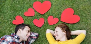 ¿Usas Tinder? Estos son los nombres que tienen más éxito a la hora de conseguir citas