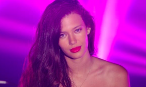 ¡Aww! Michelle Carvalho compartió tierna foto navideña en su Instagram