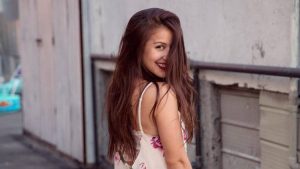 #AlertaDeEstreno ¡Mira el video oficial de "Cambio de piel", lo nuevo de Denise Rosenthal!