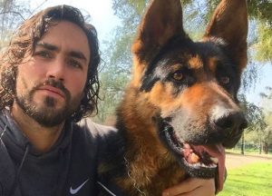 Matías Assler denunció una cruel situación en plena búsqueda de su perro