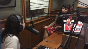 Mon Laferte: "Los premios son motivaciones y representan que lo que estoy haciendo le gusta a la gente"