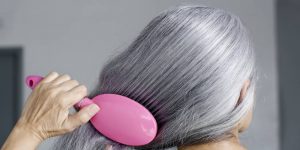 ¿Odias las canas? ¡Conoce este truco para eliminarlas!